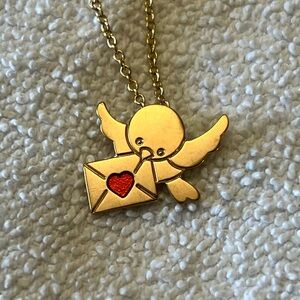 Avon Vintage 1980 Love Dove Pendant Necklace - 15in Gold Tone